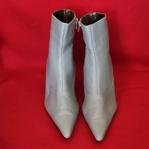 Fusion Meiry Gray Leather Heel Boots 9M